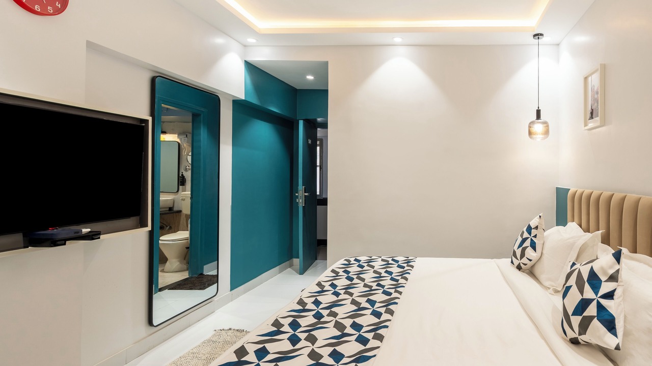 Photo of Bedroom in Juhu