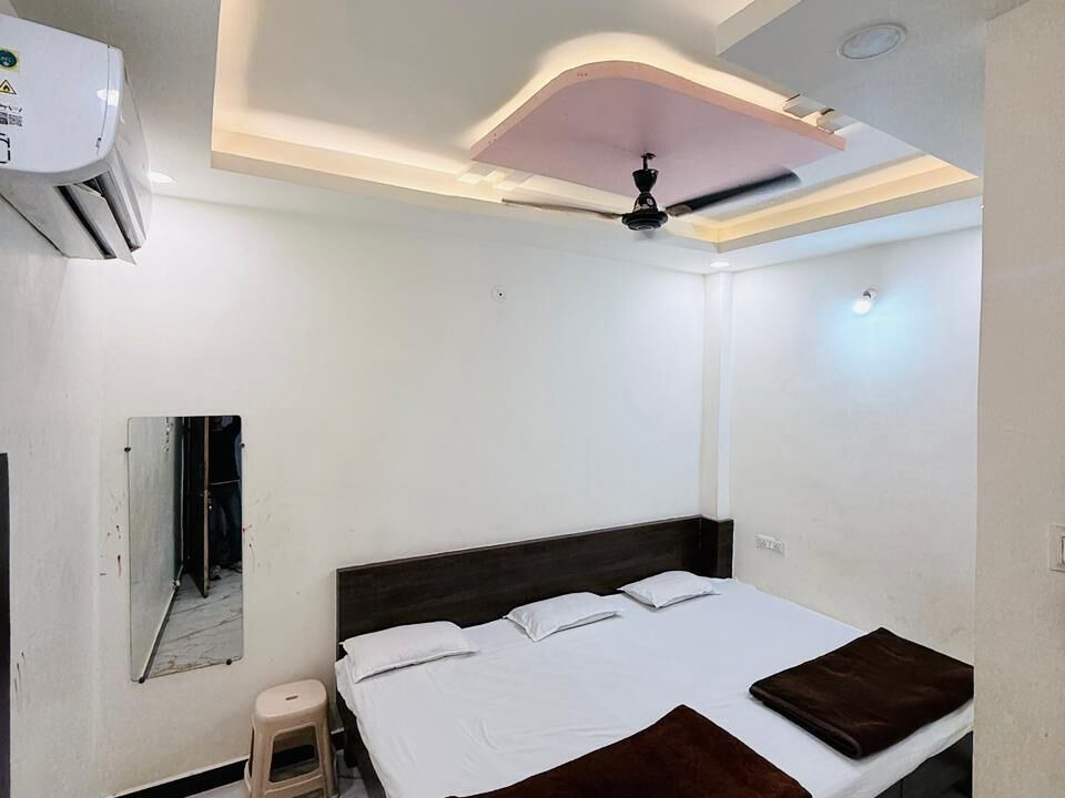 Photo of Bedroom in Ujjain