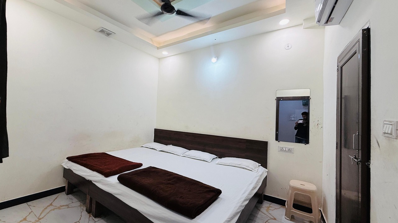 Photo of Bedroom in Ujjain