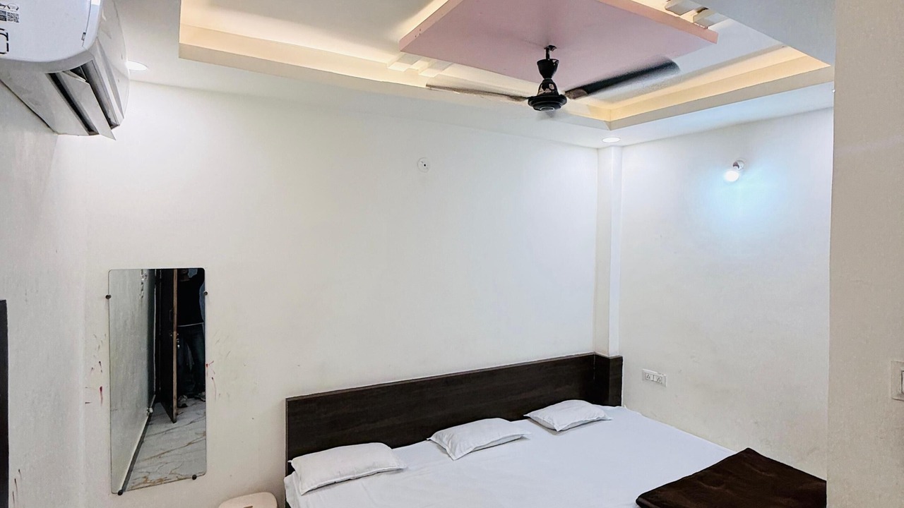 Photo of Bedroom in Ujjain