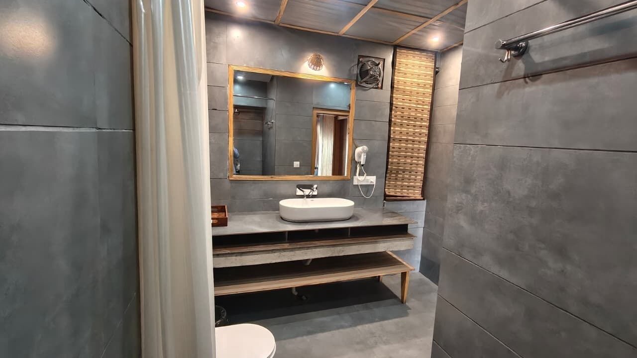 Photo of Bathroom in Nainital