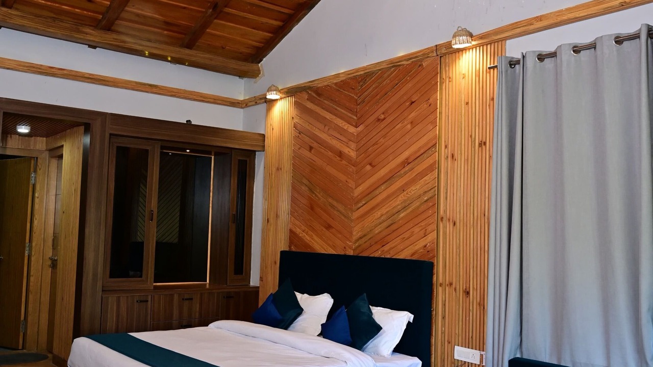 Photo of Bedroom in Nainital