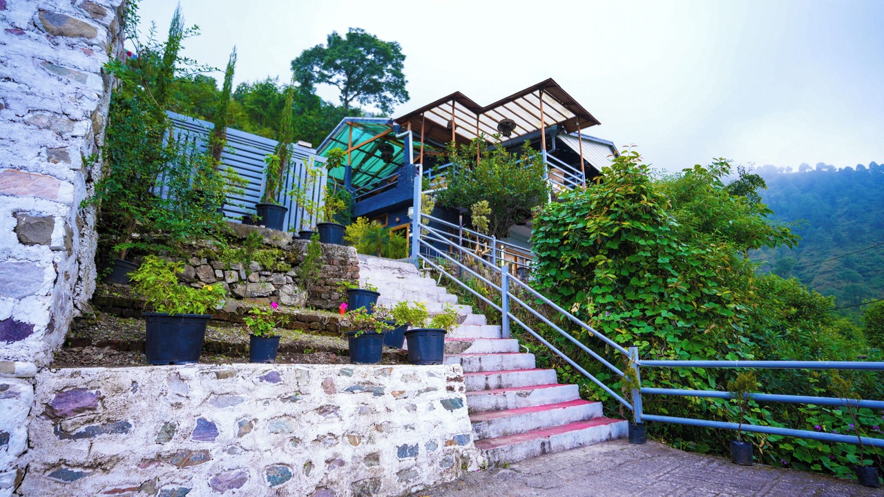 Photo of Outdoor in Nainital