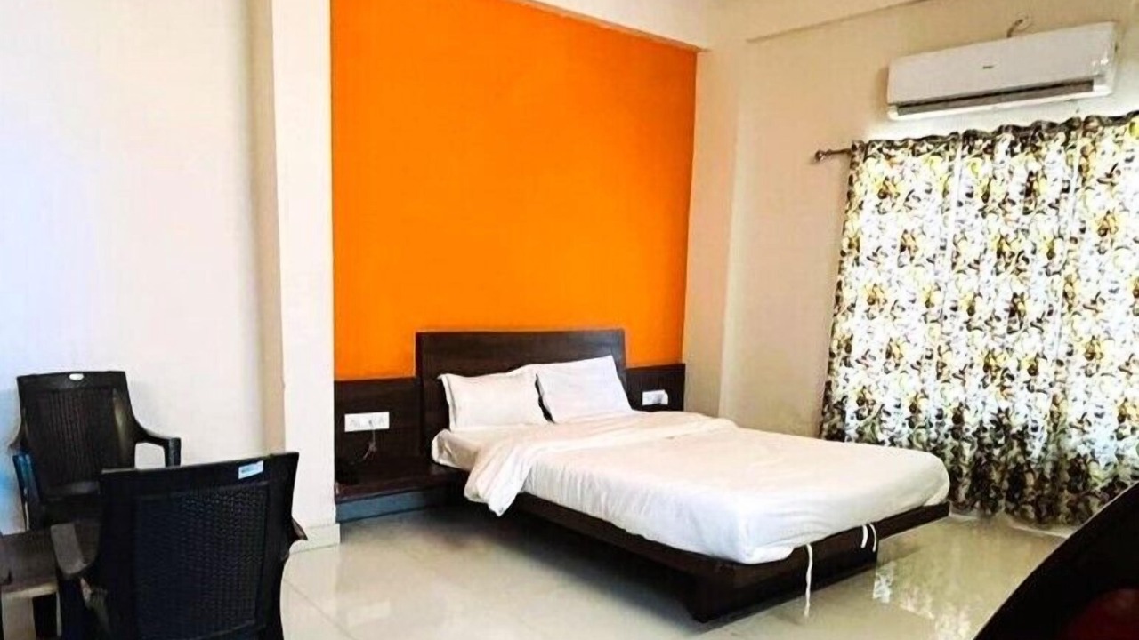 Photo of Bedroom in Bhopal