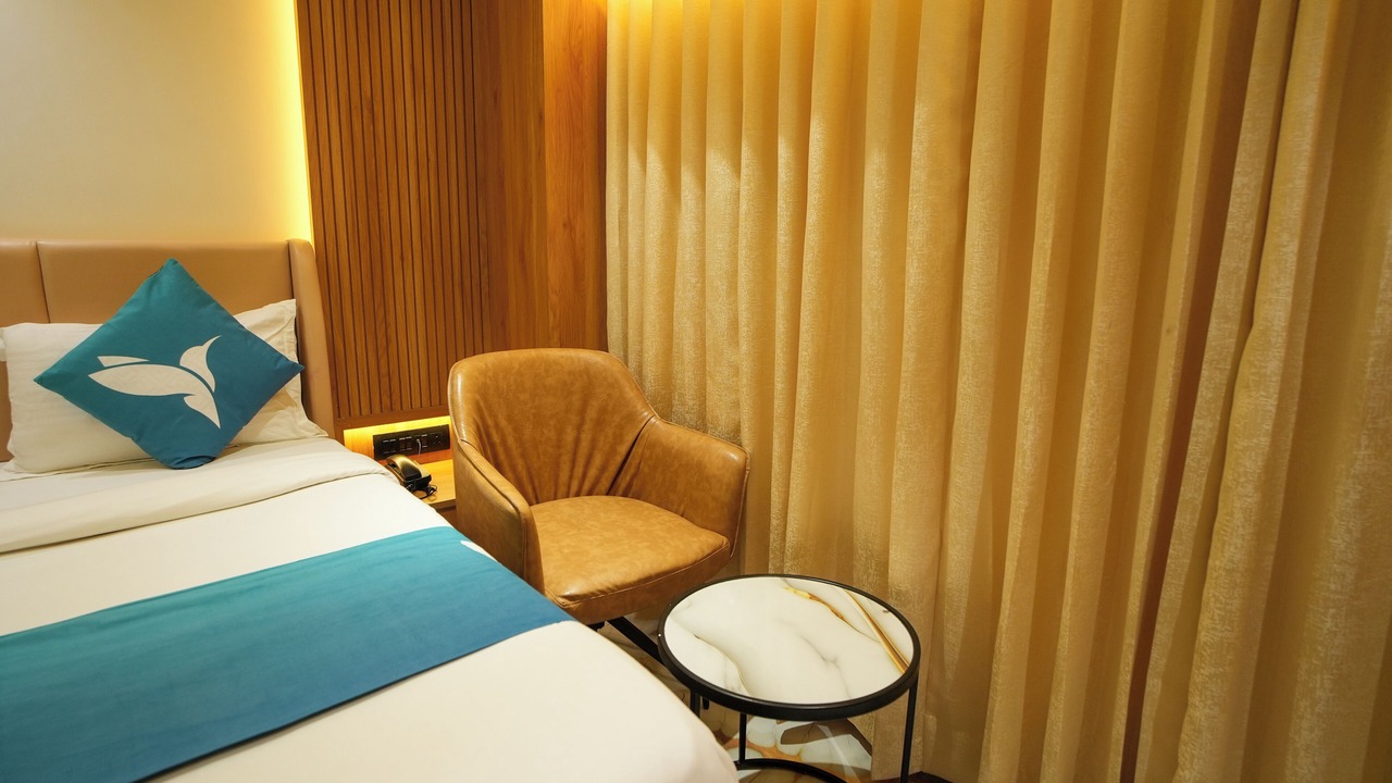 Photo of Bedroom in Thaltej