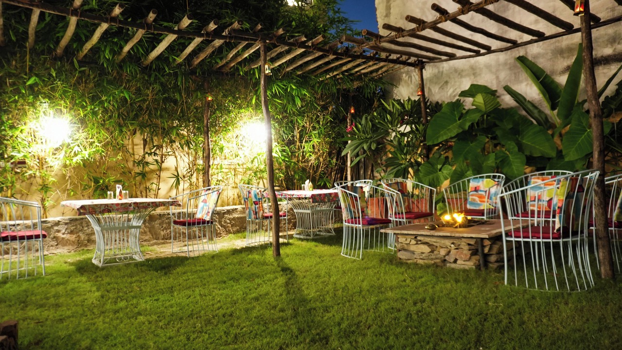 Photo of Patio Balcony in Udaipur City Centre