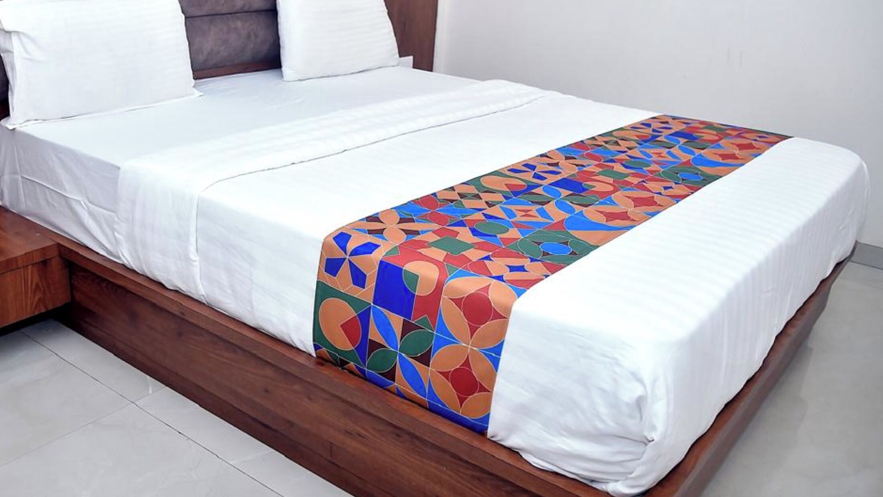 Photo of Bedroom in J B Nagar