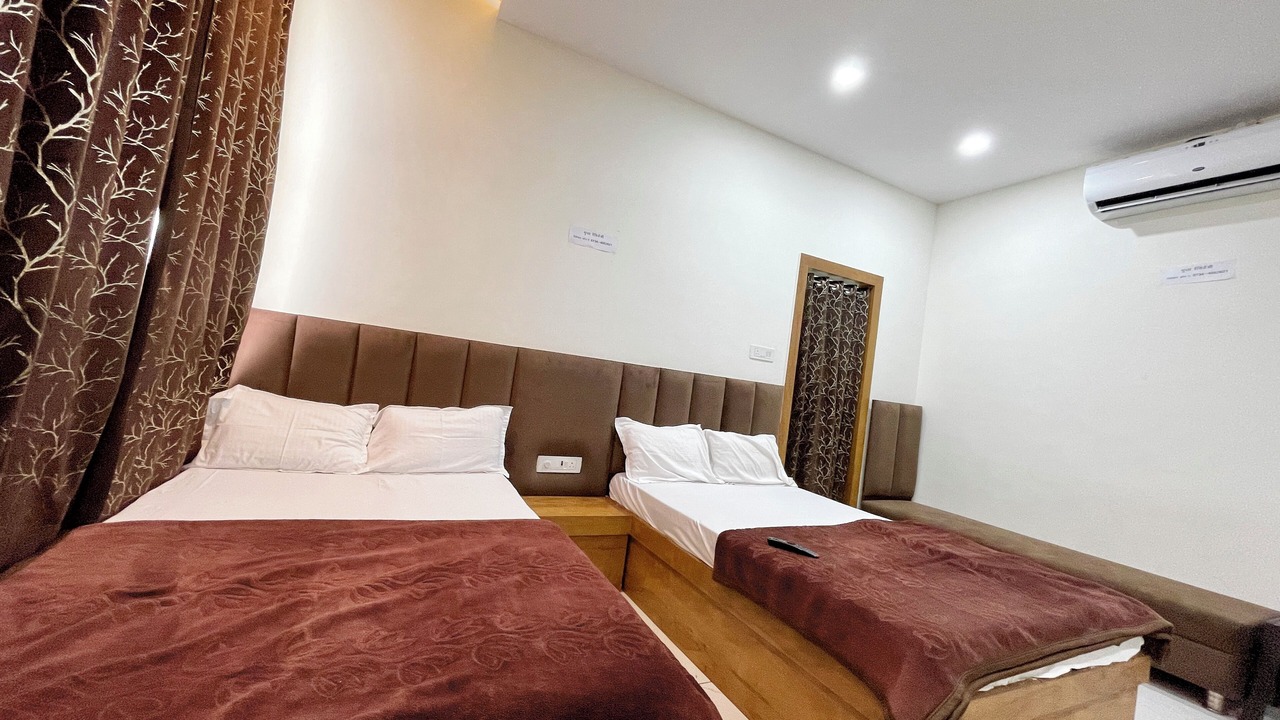 Photo of Bedroom in Ujjain
