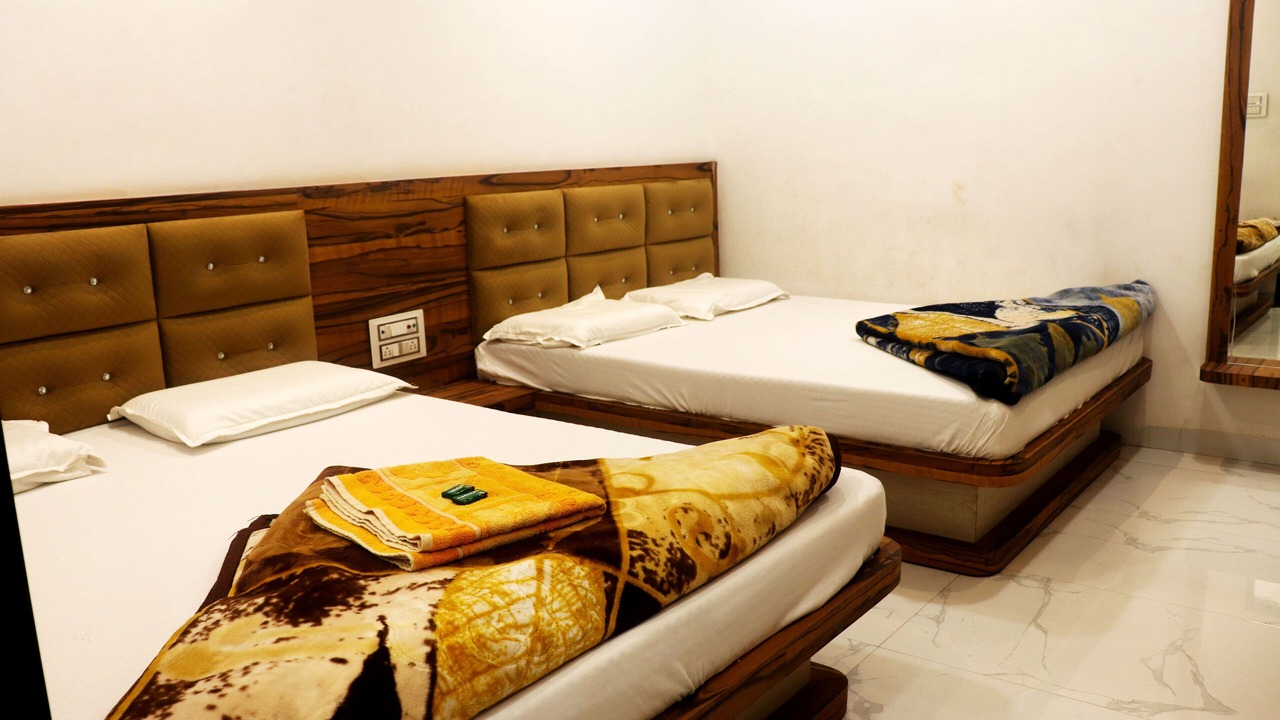 Photo of Bedroom in Omkareshwar