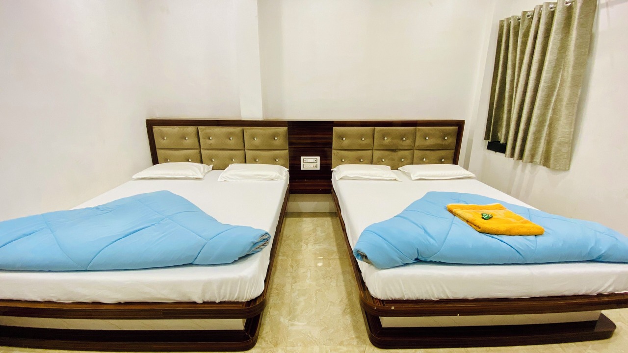 Photo of Bedroom in Omkareshwar