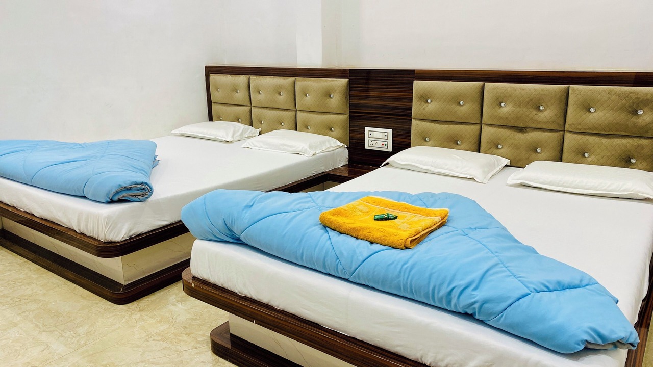 Photo of Bedroom in Omkareshwar