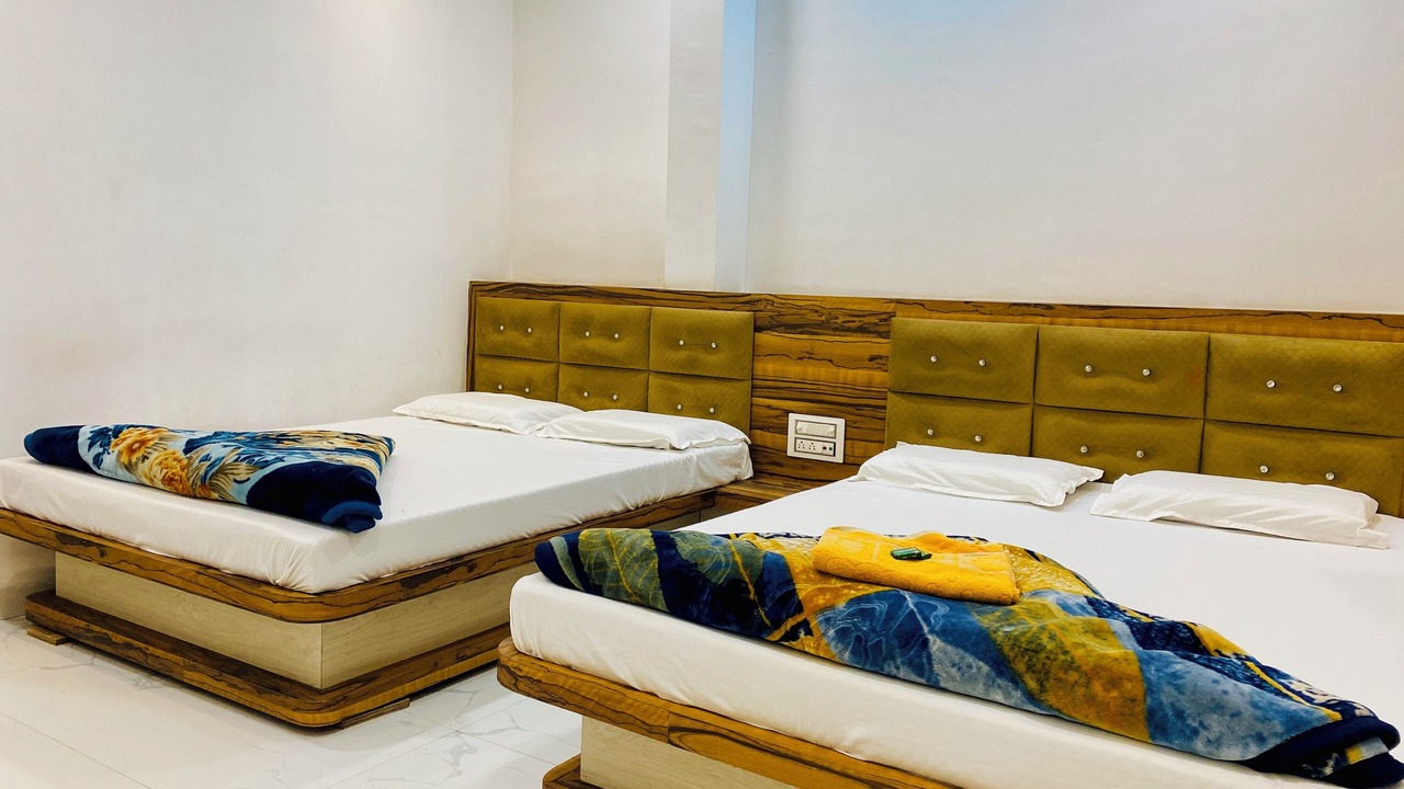 Photo of Bedroom in Omkareshwar