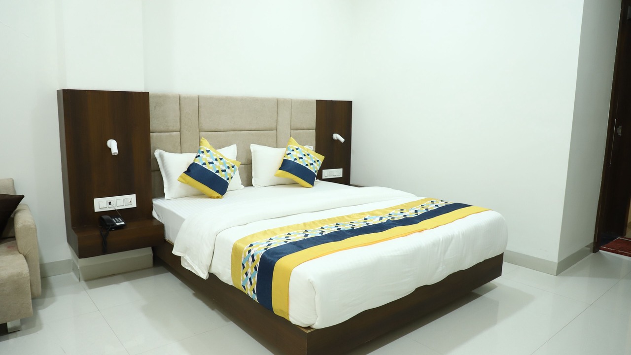Photo of Bedroom in Khandwa
