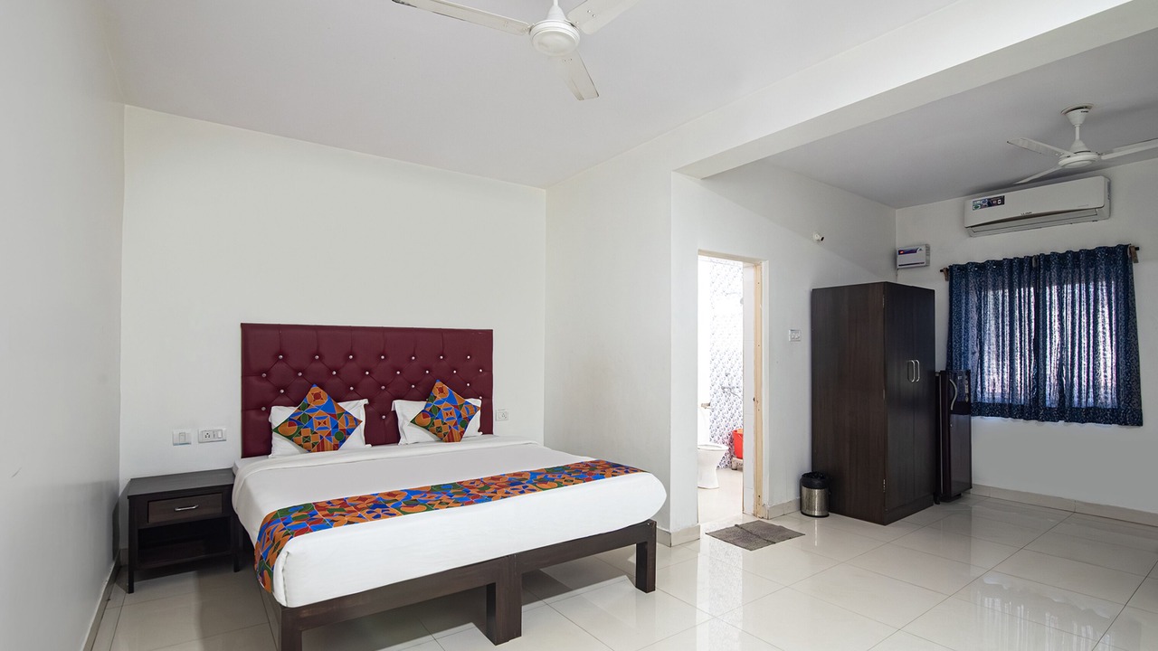 Photo of Bedroom in Calangute