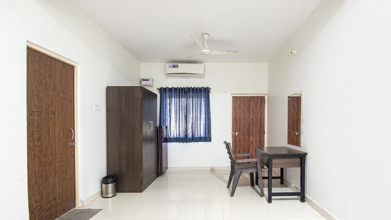 Photo of Bedroom in Calangute