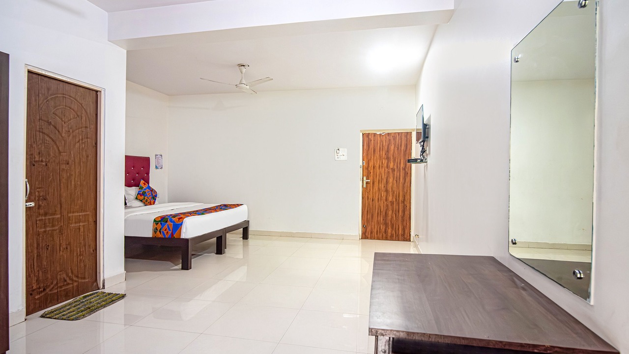 Photo of Bedroom in Calangute