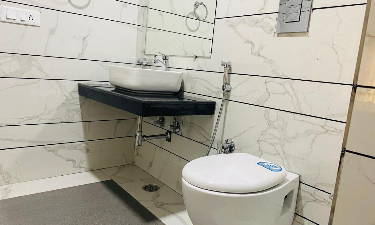 Photo of Bathroom in Shilon Bagh