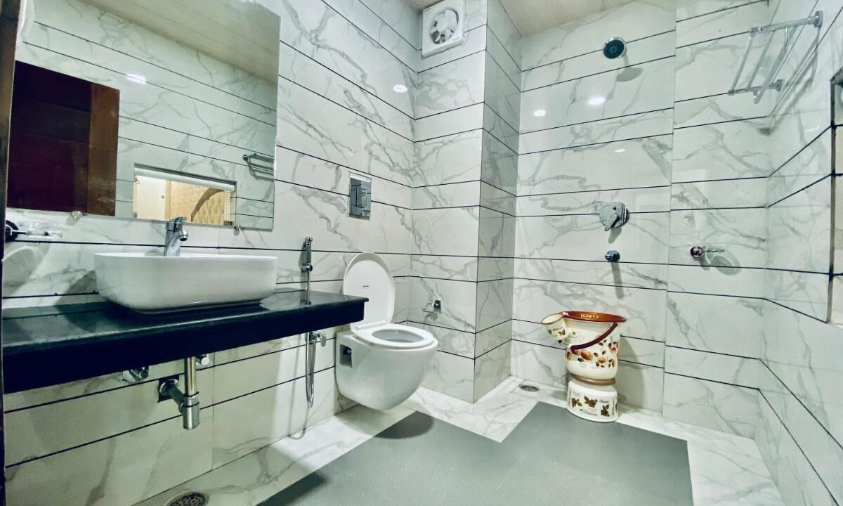 Photo of Bedroom in Shilon Bagh