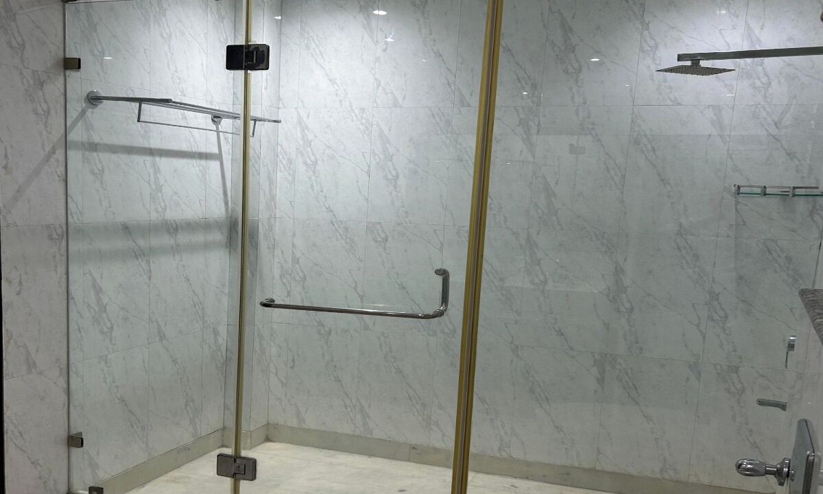 Photo of Bathroom in Basai