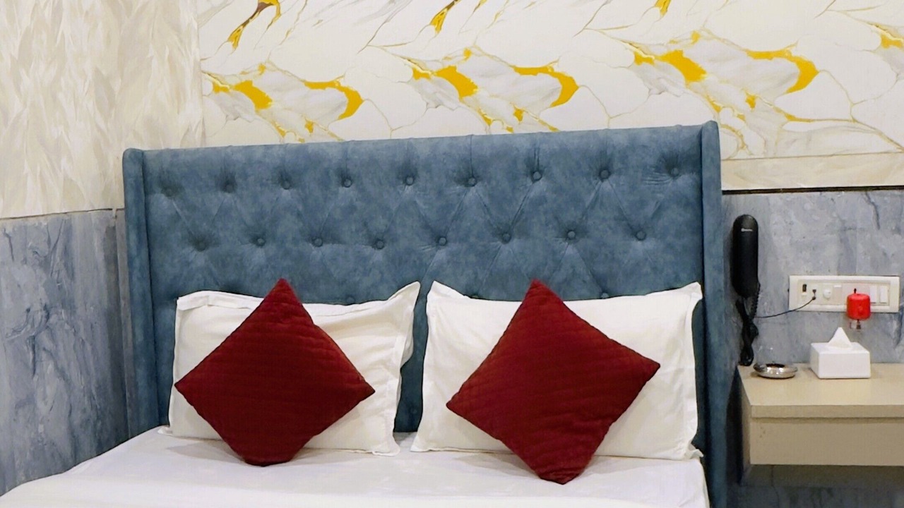 Photo of Bedroom in Andheri West