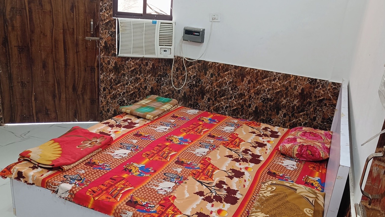 Photo of Bedroom in Vrindavan