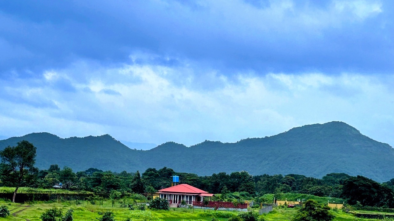 Photo of Bedroom in Karjat
