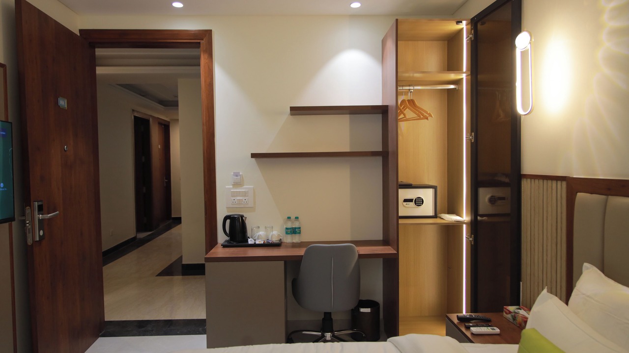 Photo of Bedroom in Sector 51
