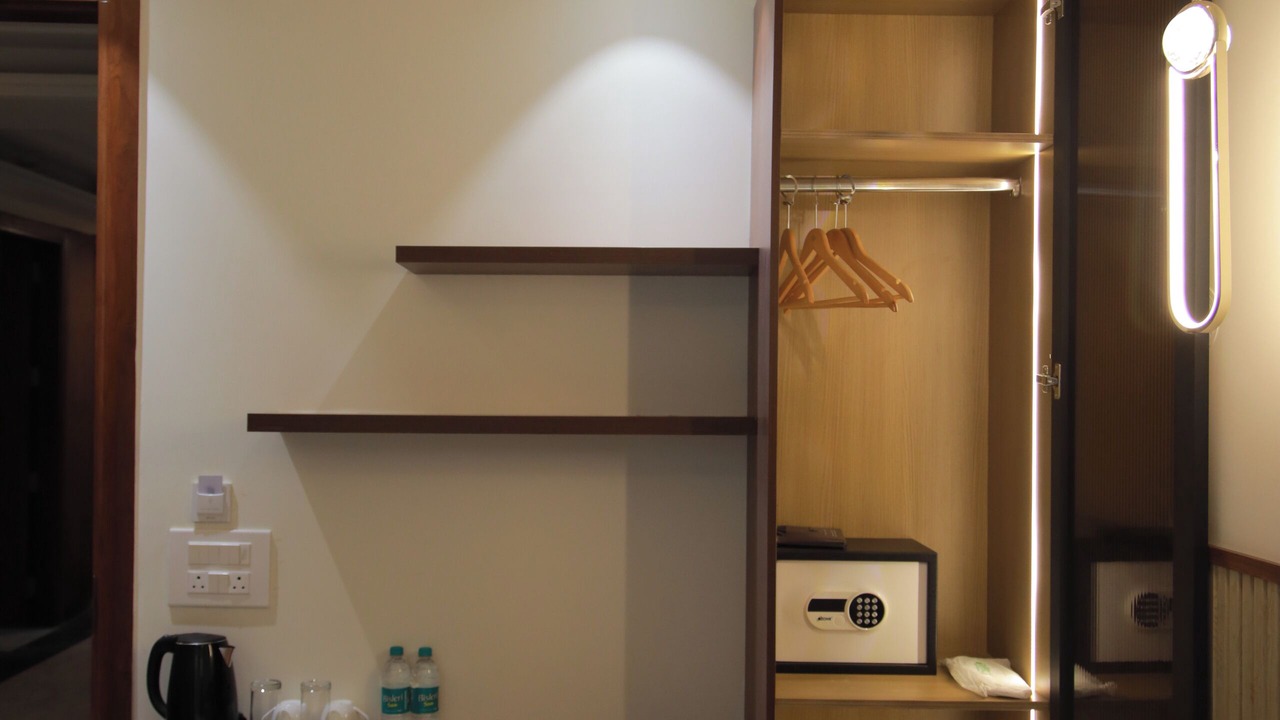 Photo of Bedroom in Sector 51