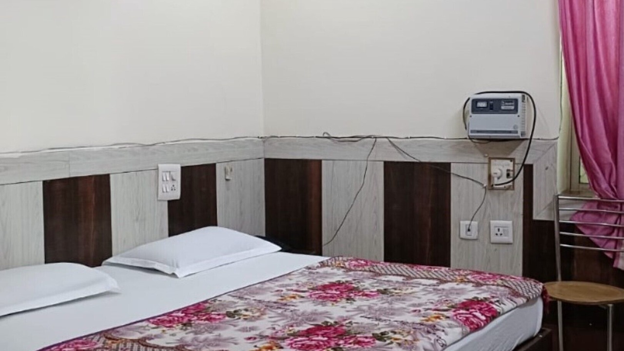 Photo of Bedroom in Sitarganj