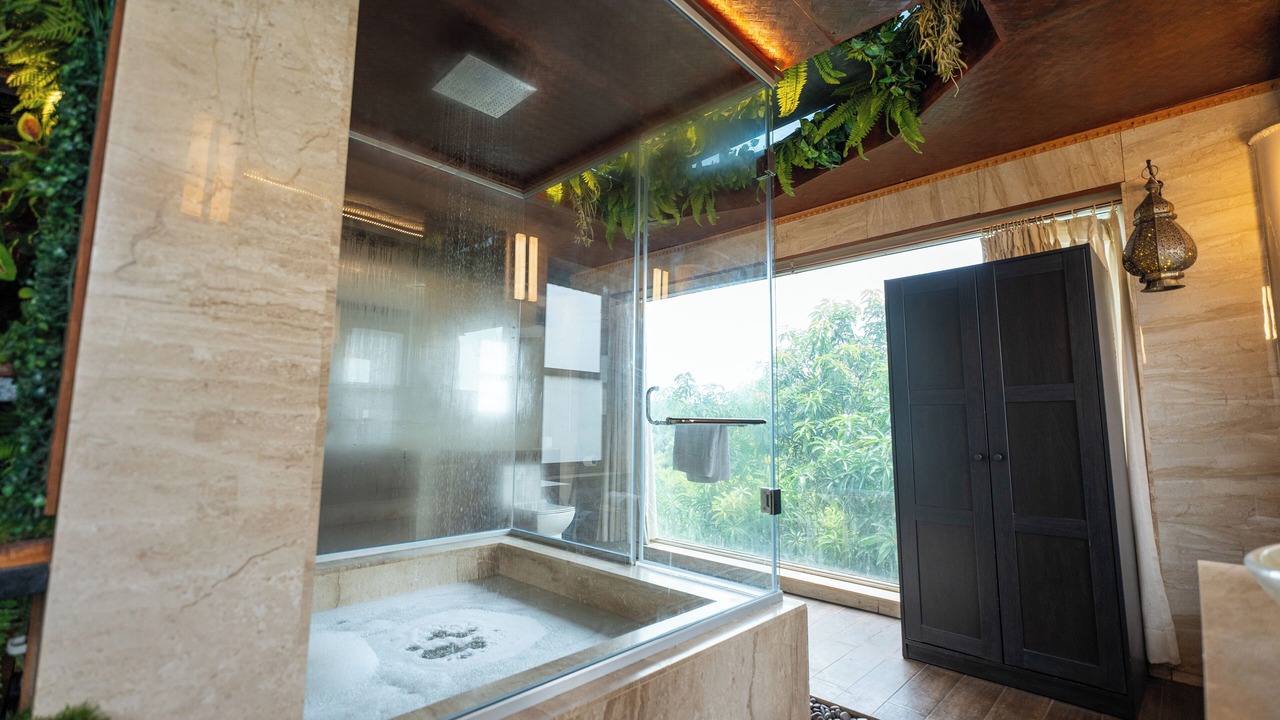 Photo of Bathroom in Vada