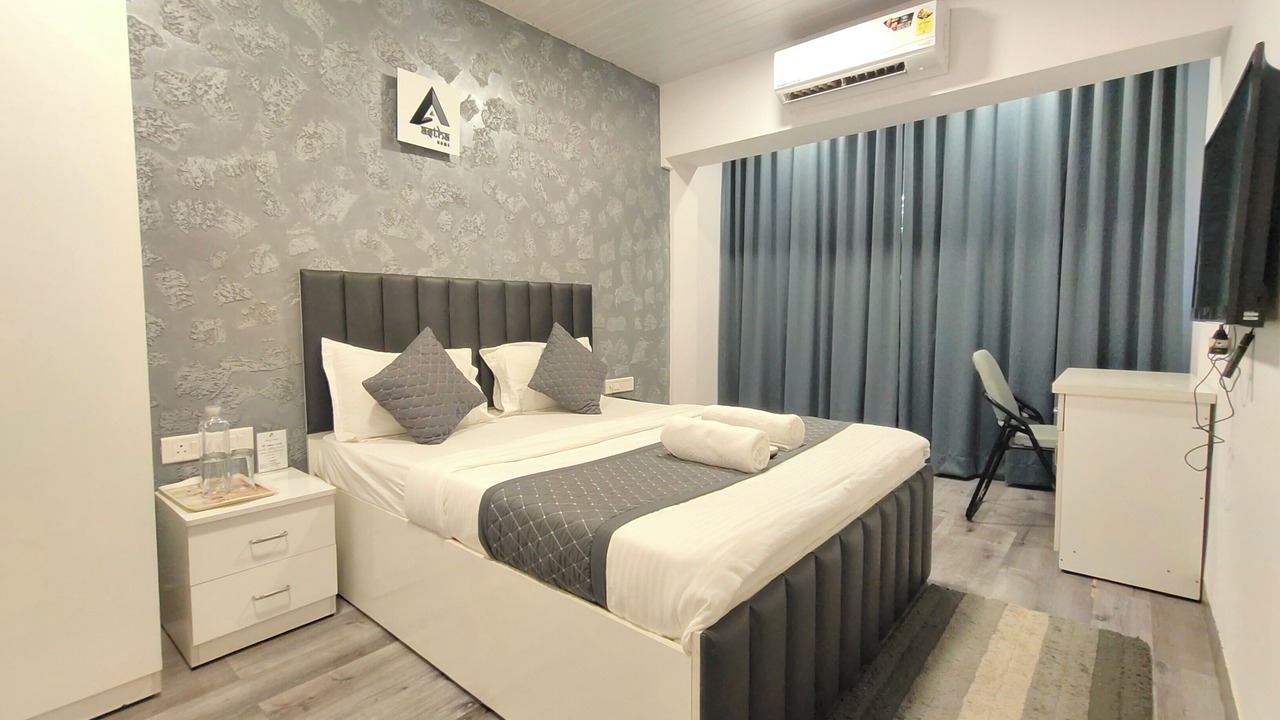 Photo of Bedroom in Kandivali East