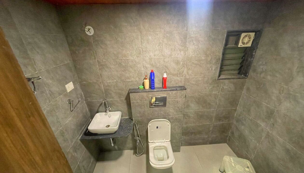 Photo of Bathroom in Igatpuri