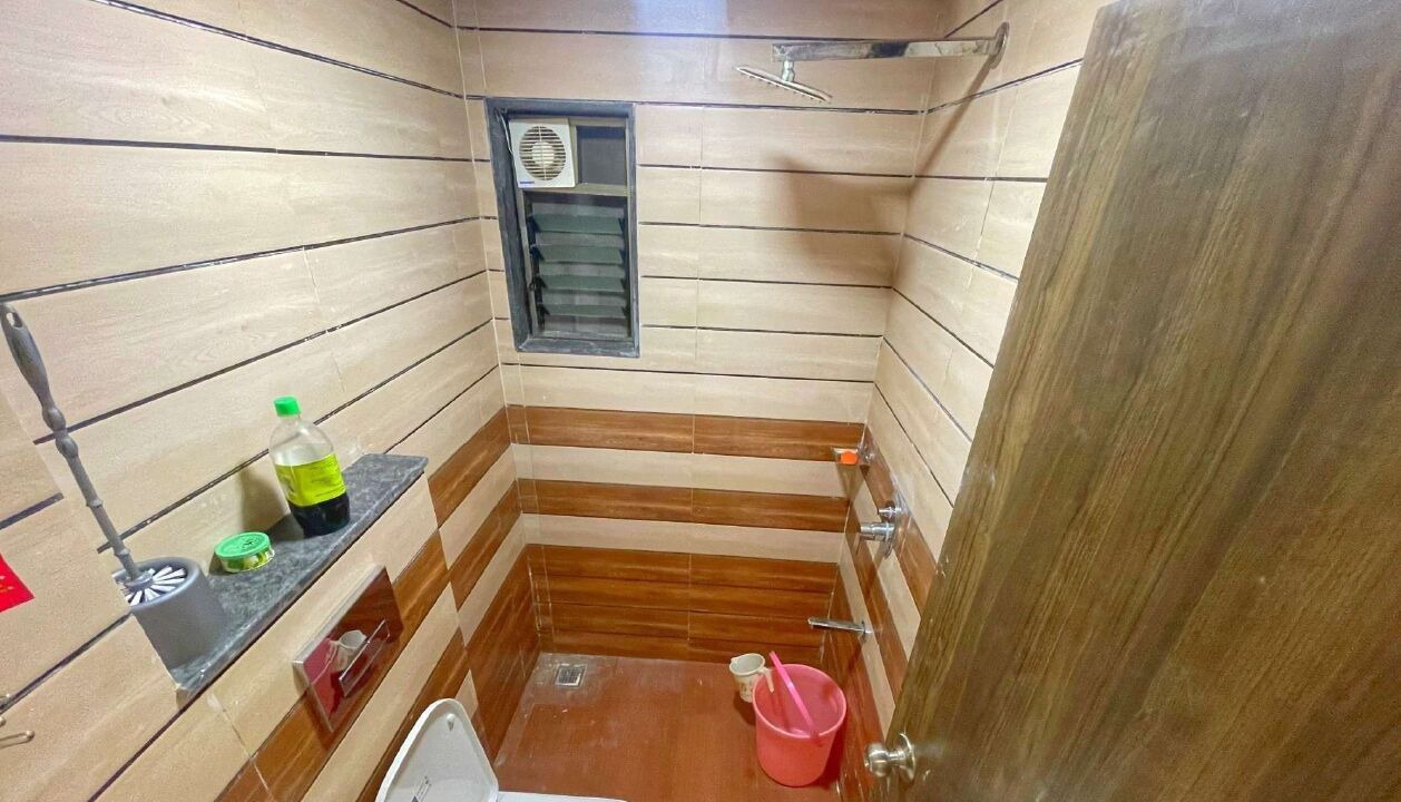 Photo of Bathroom in Igatpuri