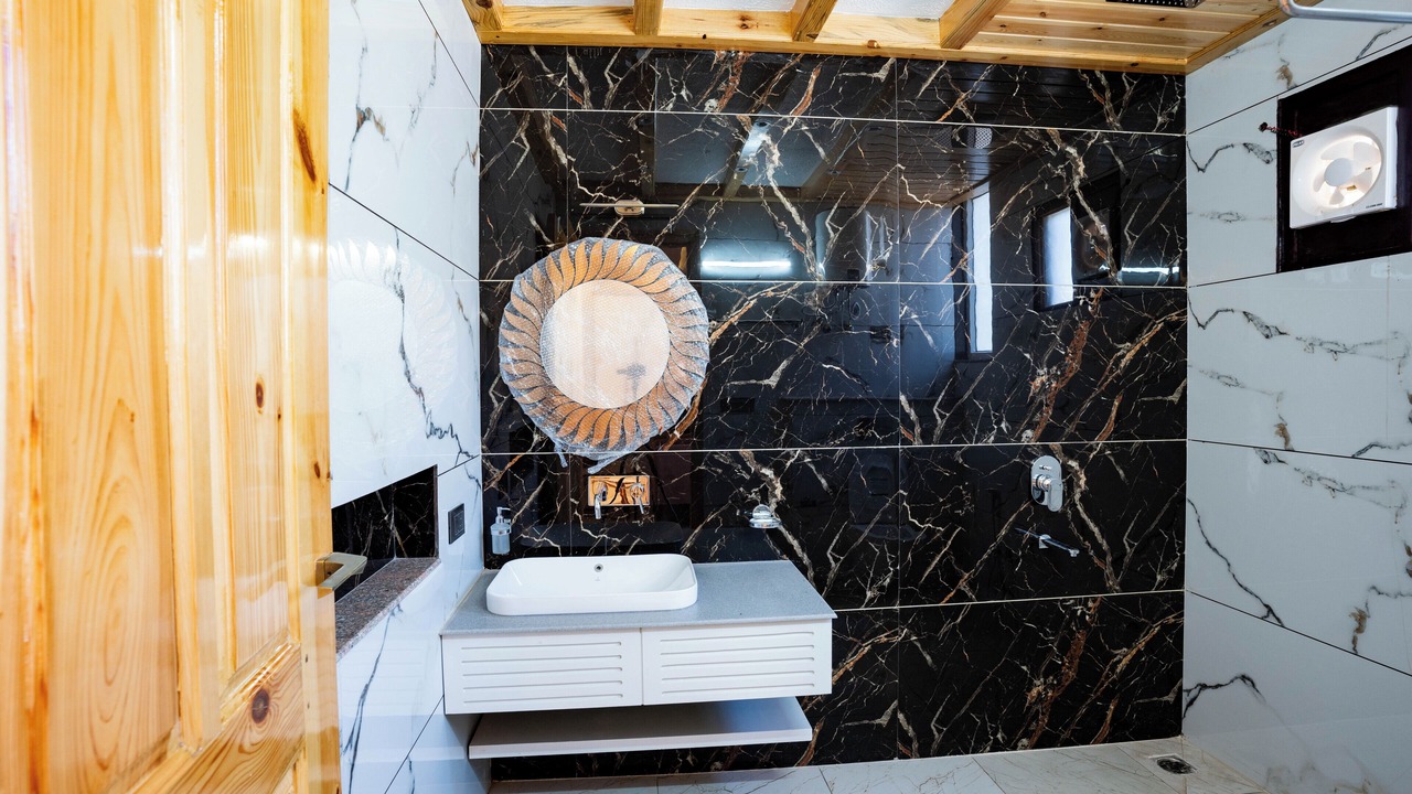 Photo of Bathroom in Nainital