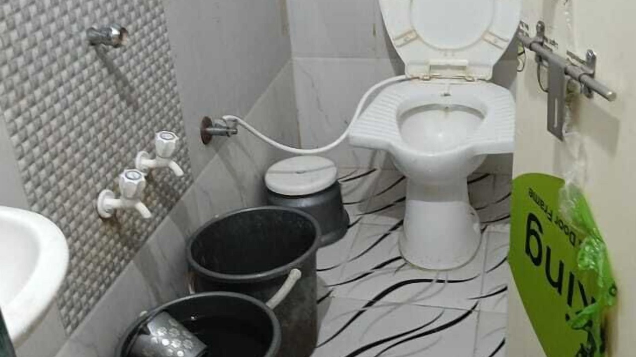 Photo of Bathroom in Dwarka