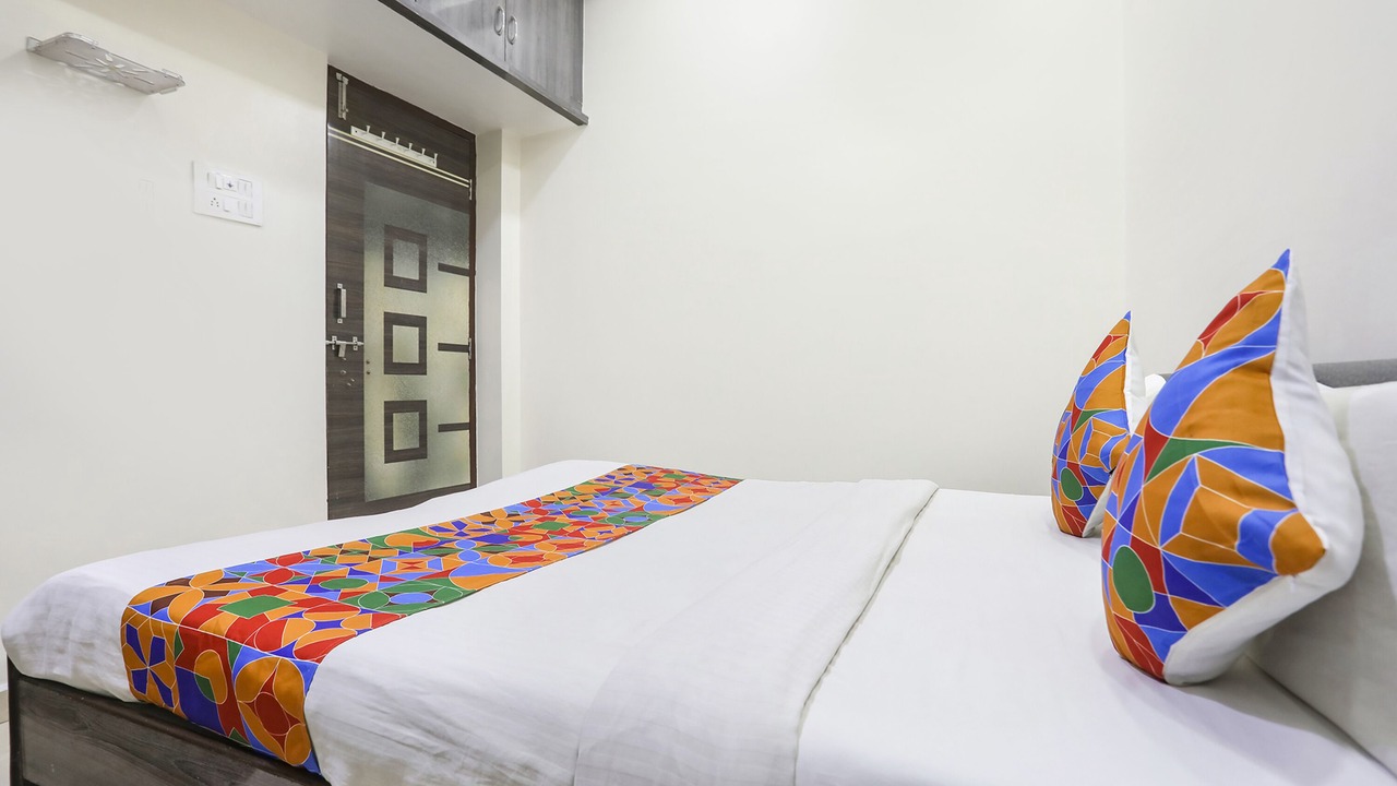 Photo of Bedroom in Hingana