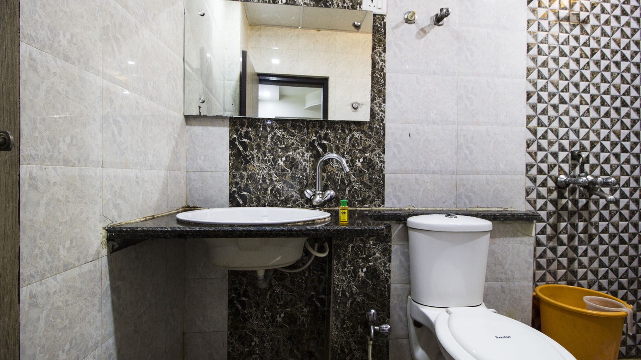 Photo of Bathroom in Paldi