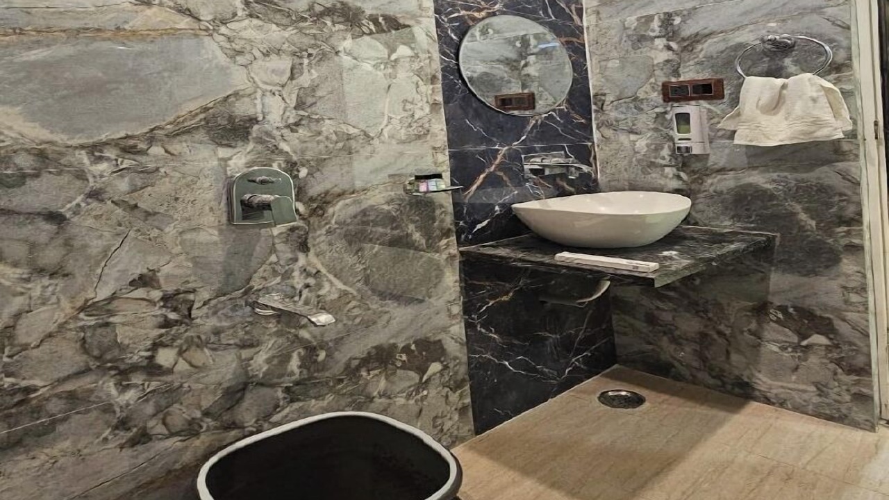 Photo of Bathroom in Varanasi
