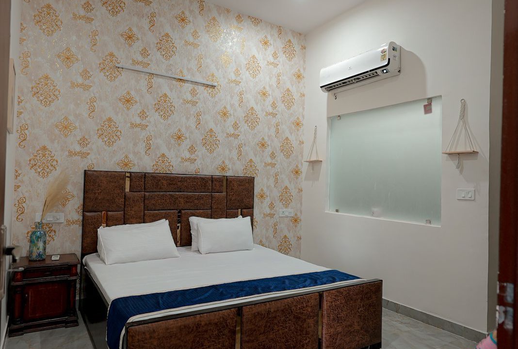 Photo of Bedroom in Agra