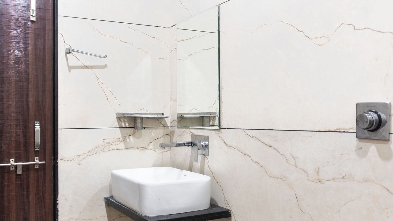 Photo of Bathroom in Rau