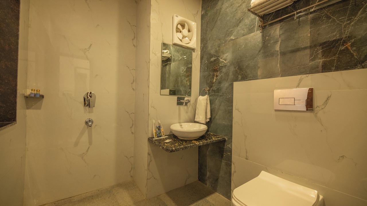 Photo of Bathroom in Haridwar