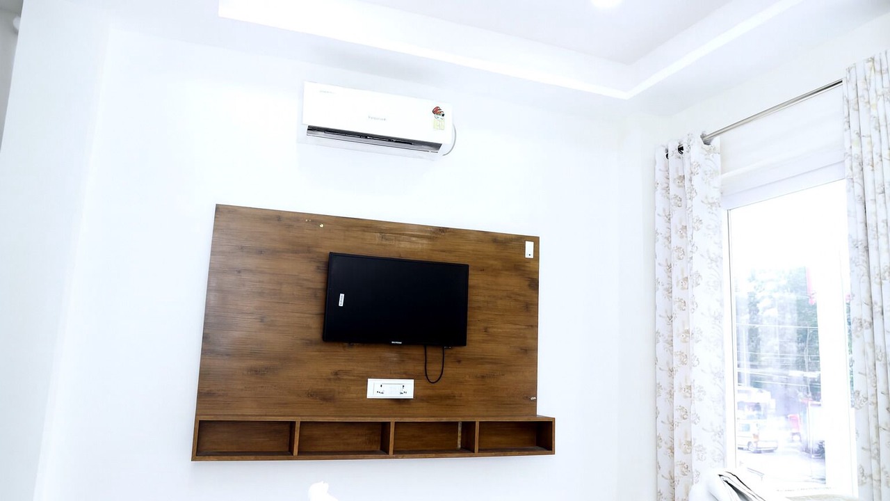 Photo of Bedroom in Tuljapur