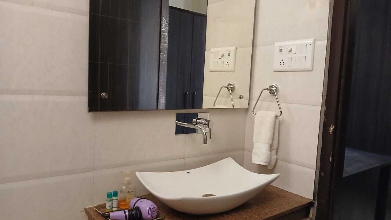 Photo of Bathroom in Ramnagar