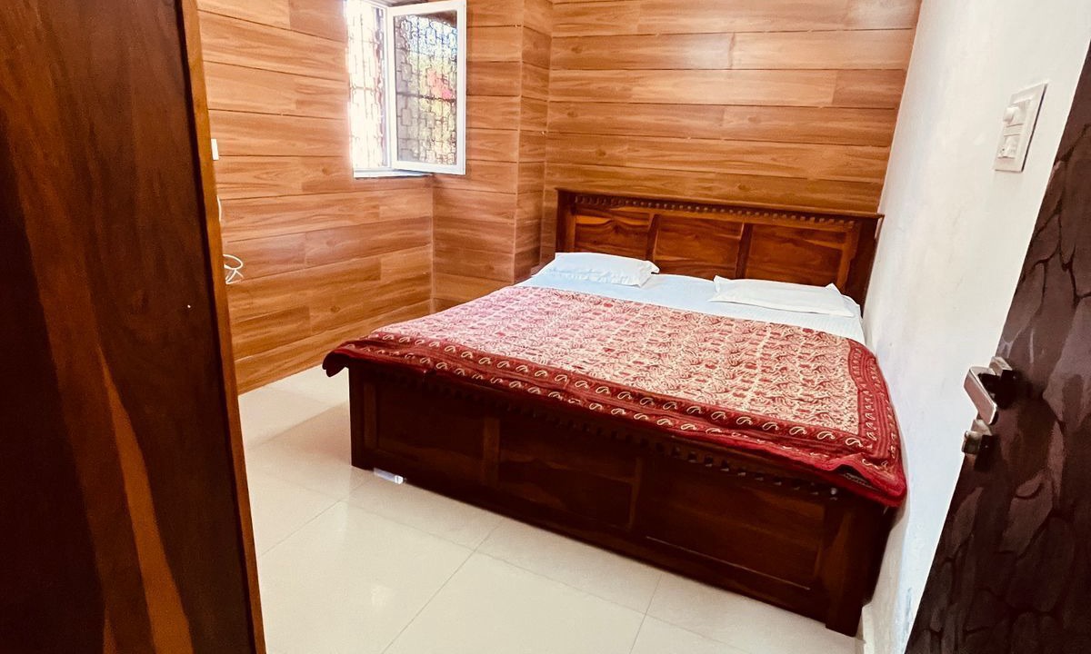 Photo of Bedroom in Mount Abu