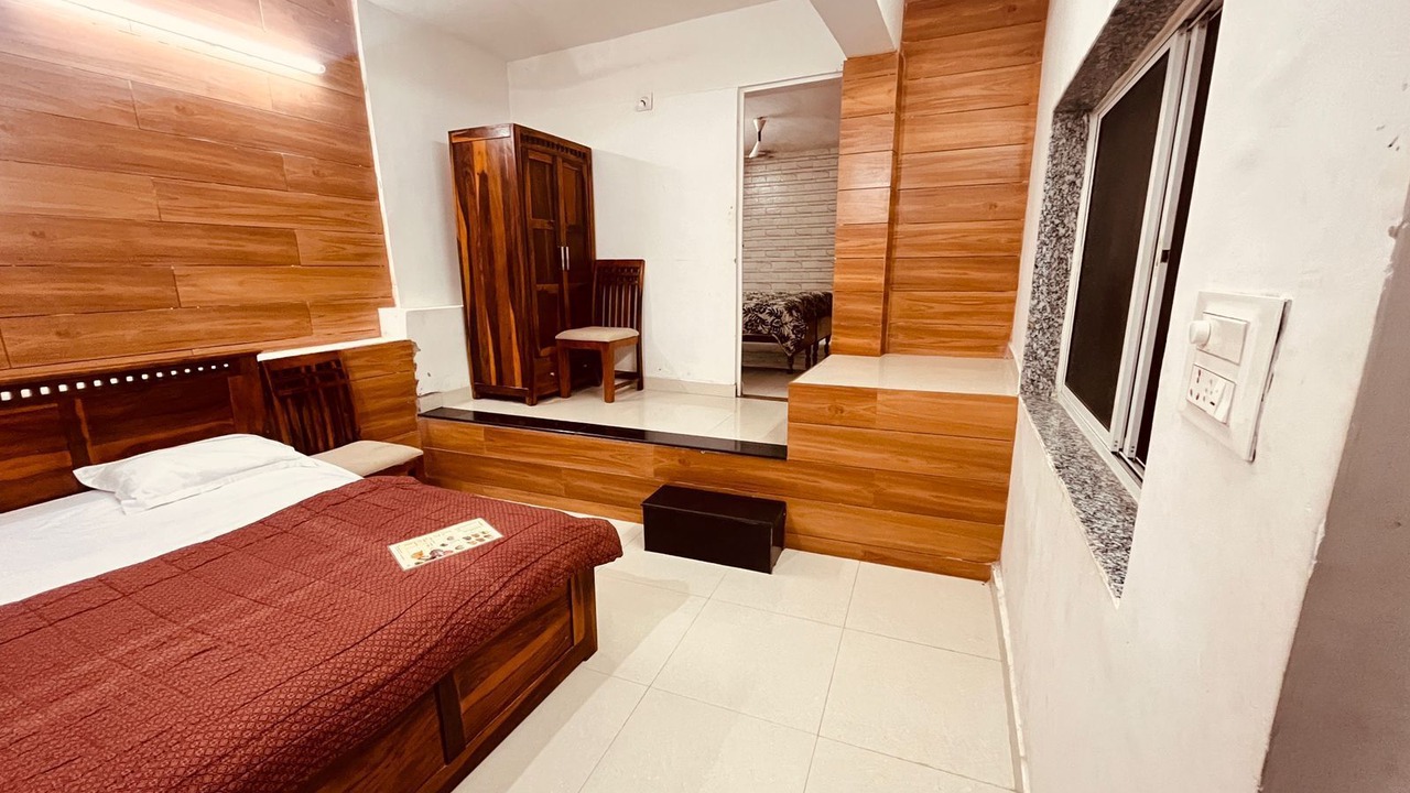 Photo of Bedroom in Mount Abu