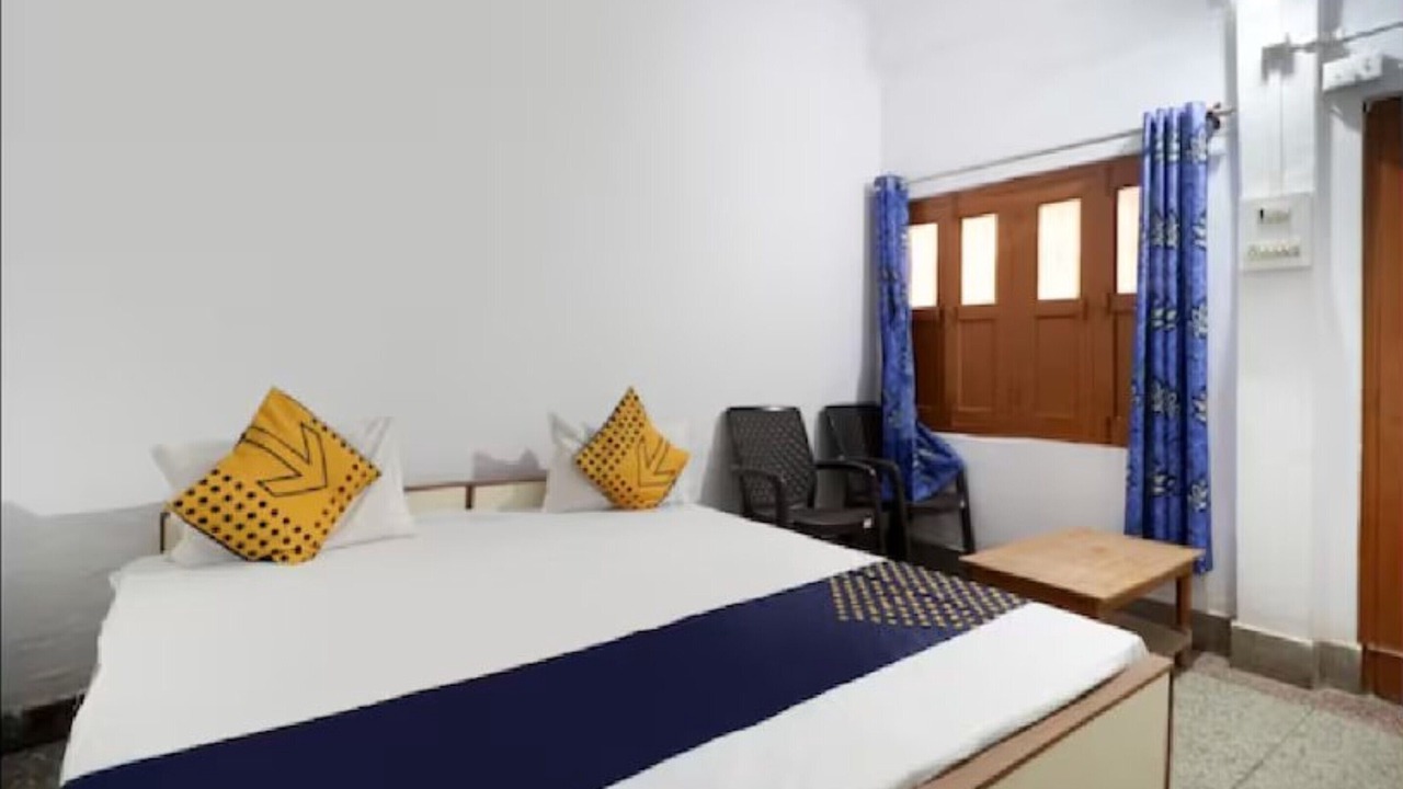 Photo of Bedroom in Azamgarh
