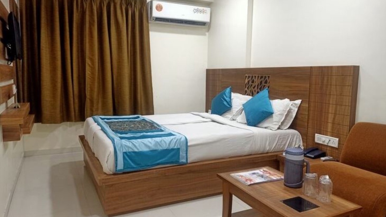 Photo of Bedroom in Surat