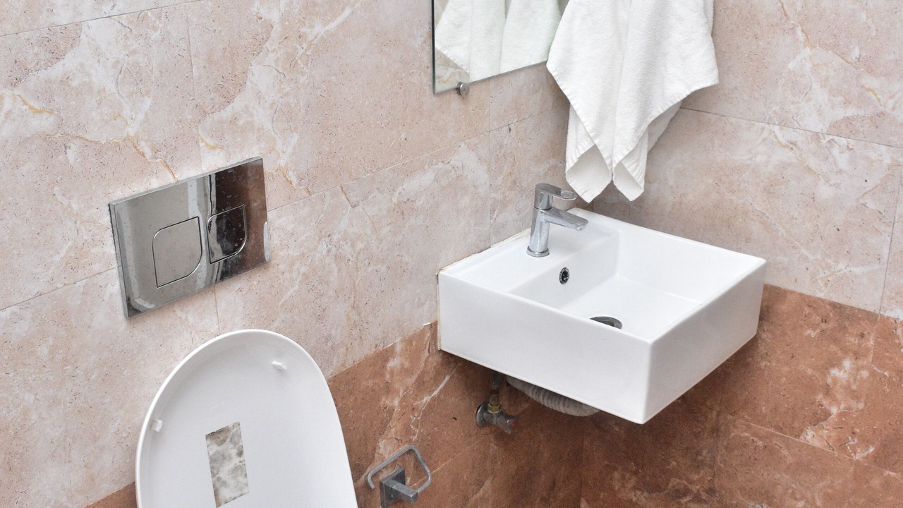 Photo of Bathroom in Kodaikanal
