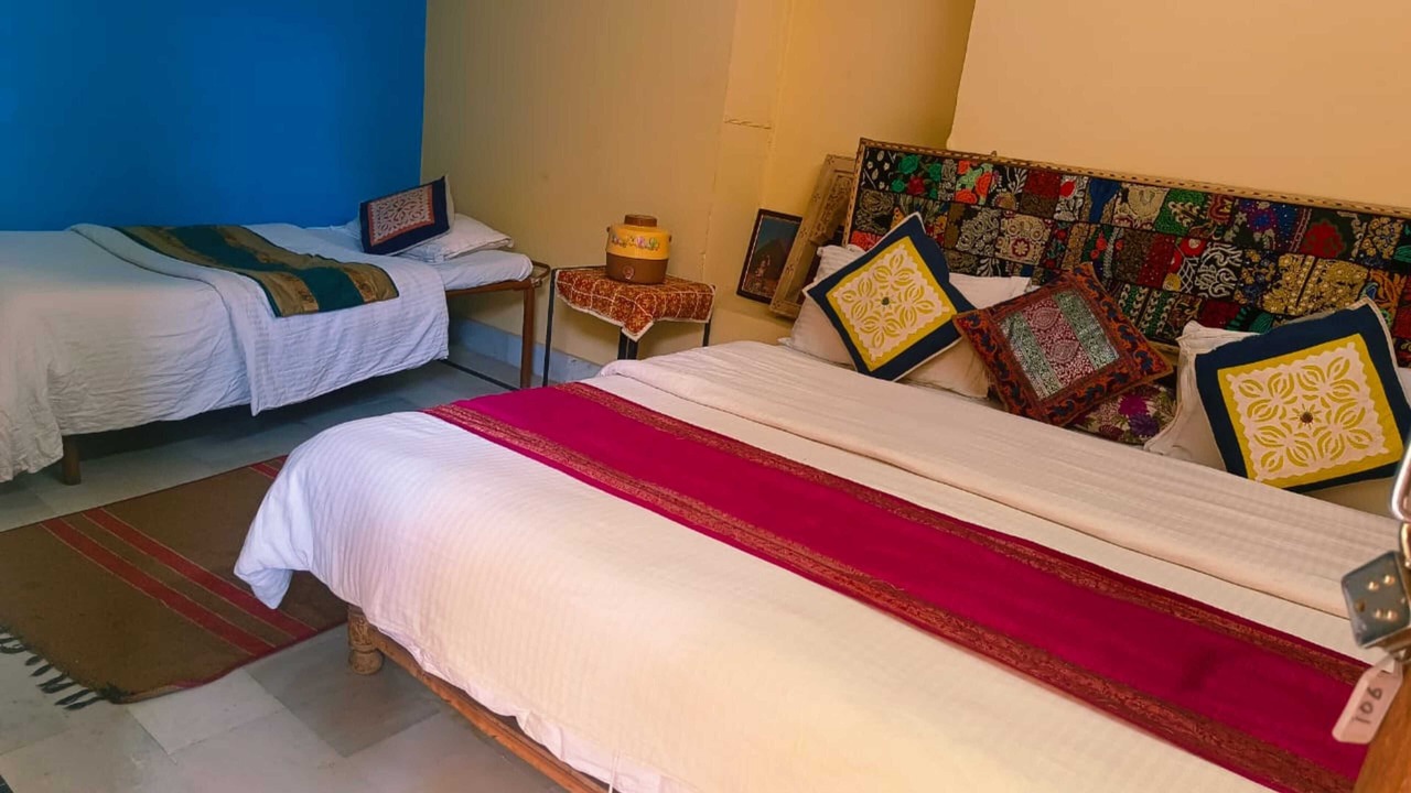 Photo of Bedroom in Amar Sagar Pol