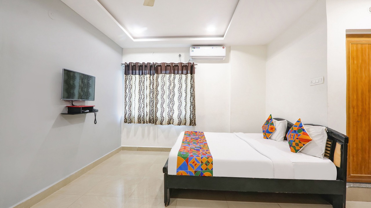 Photo of Bedroom in Begumpet
